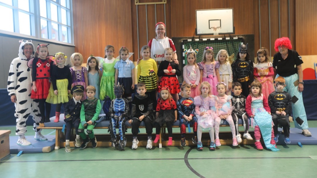 Karneval beim Kinderturnen